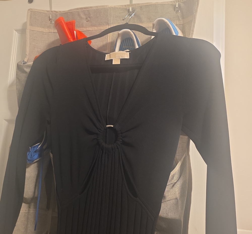 Michael Kors Black Long-Sleeve Ring-Front Pleated Dress